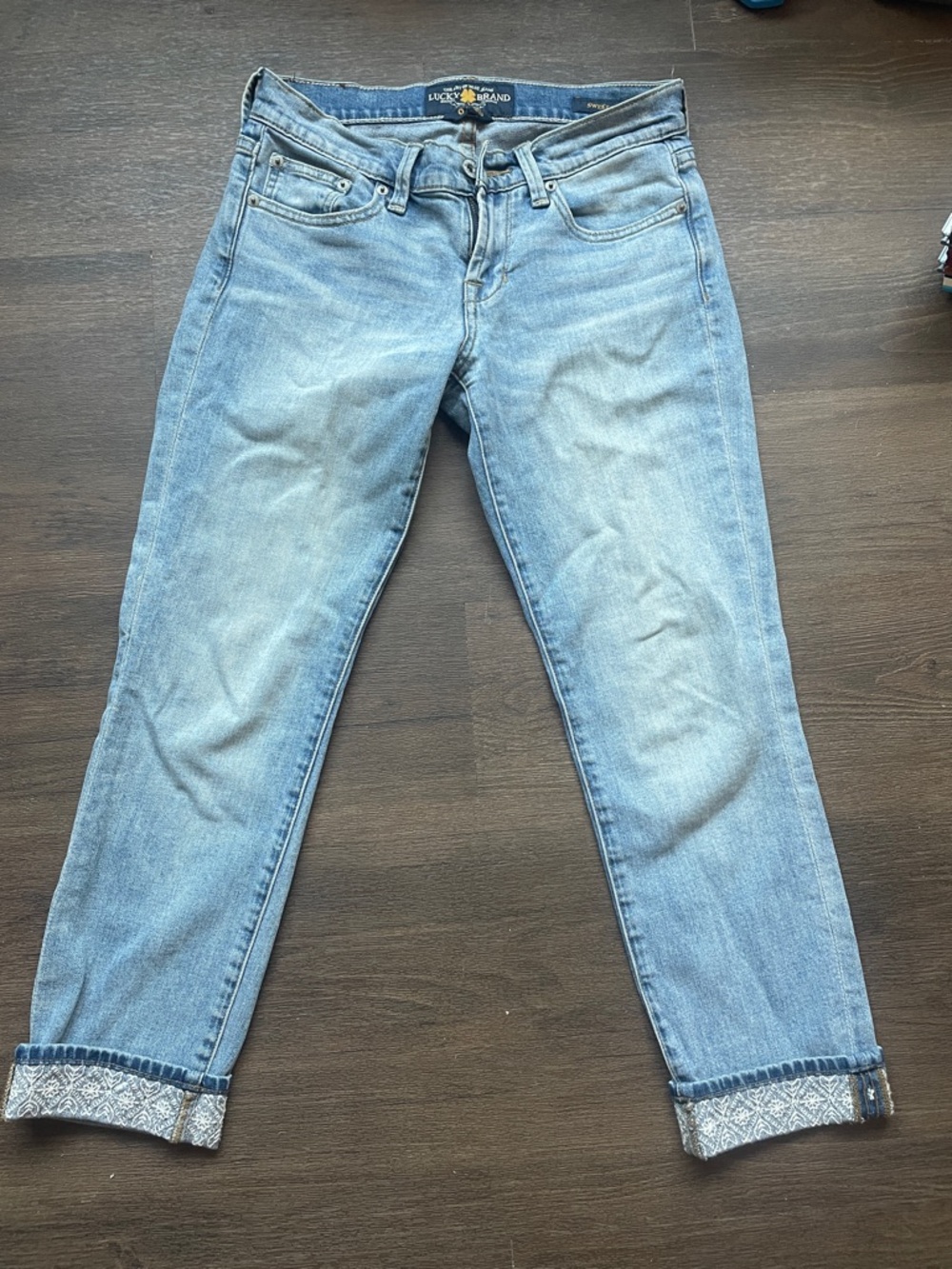 Lucky Brand Light Wash Cropped Jeans